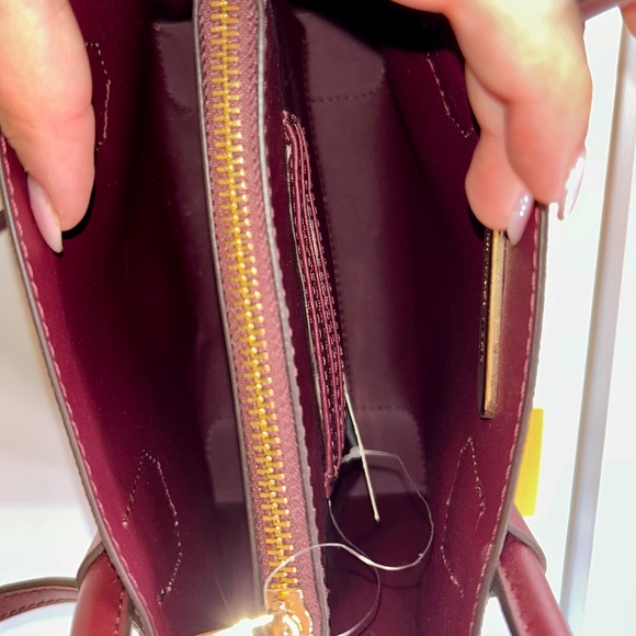 Michael Kors Mercer Medium Messenger Satchel Brown MK Logo Merlot Leather Crossb - Picture 4 of 6